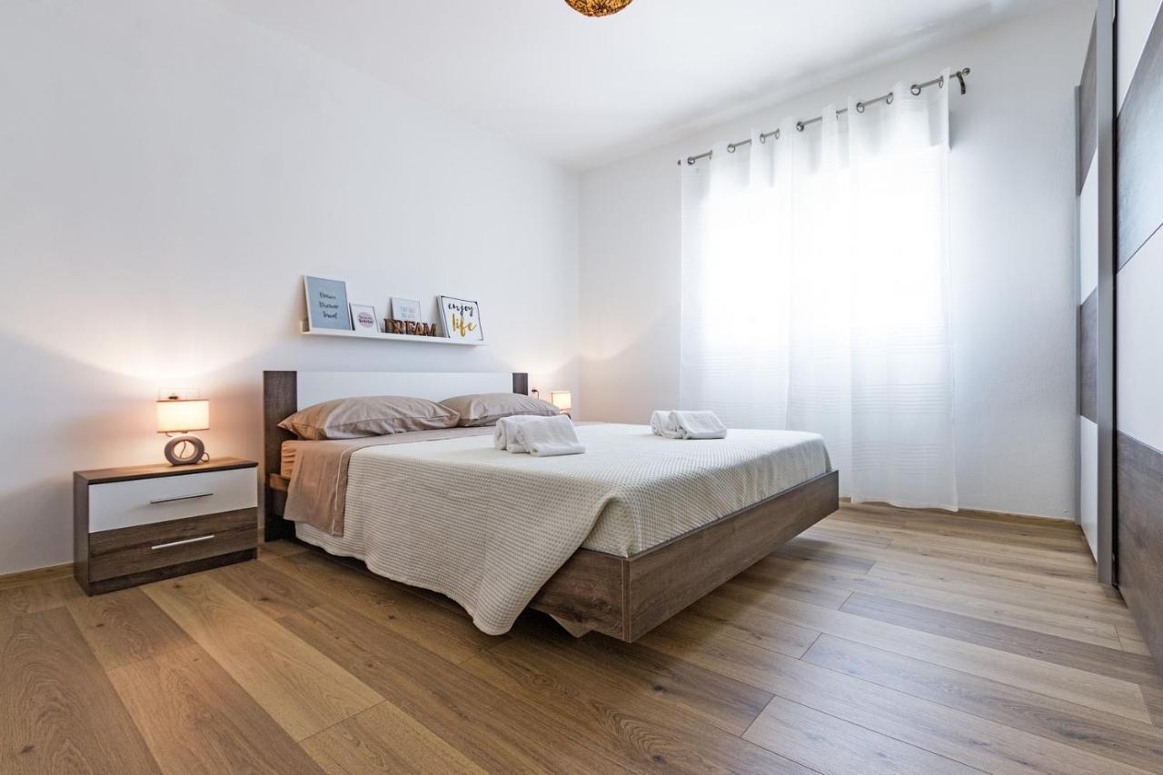 Holiday Apartment Near The Beach Fažana Εξωτερικό φωτογραφία