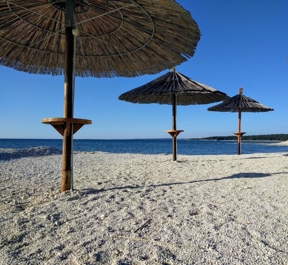 Holiday Apartment Near The Beach Fažana Εξωτερικό φωτογραφία
